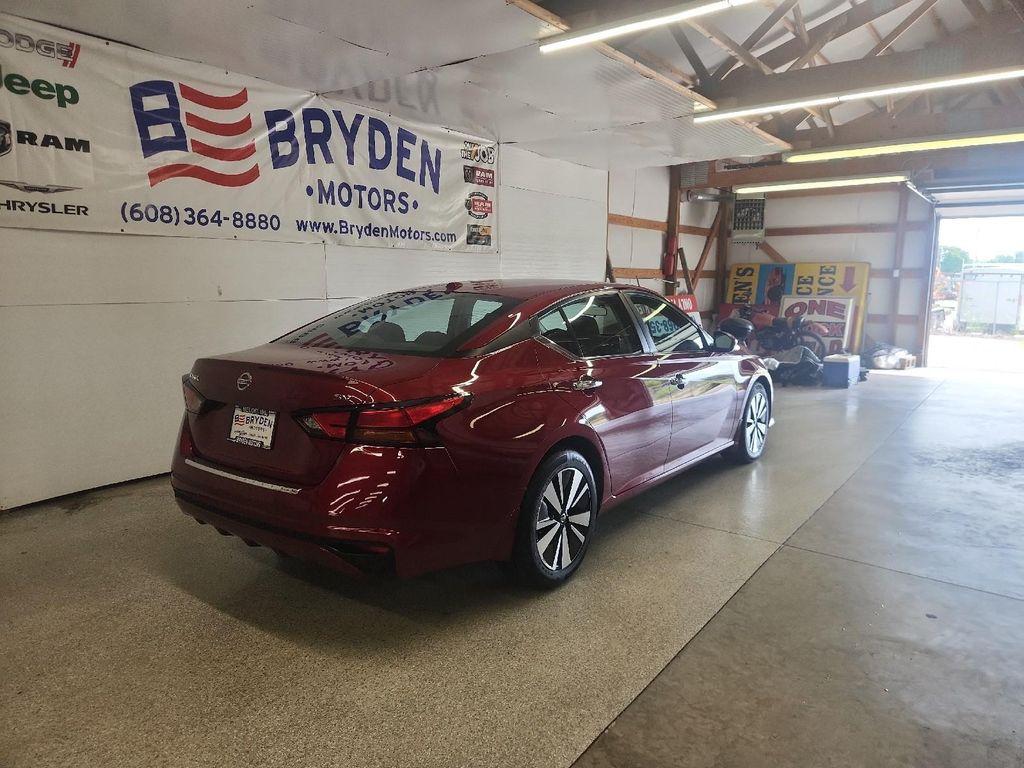 used 2021 Nissan Altima car, priced at $17,987