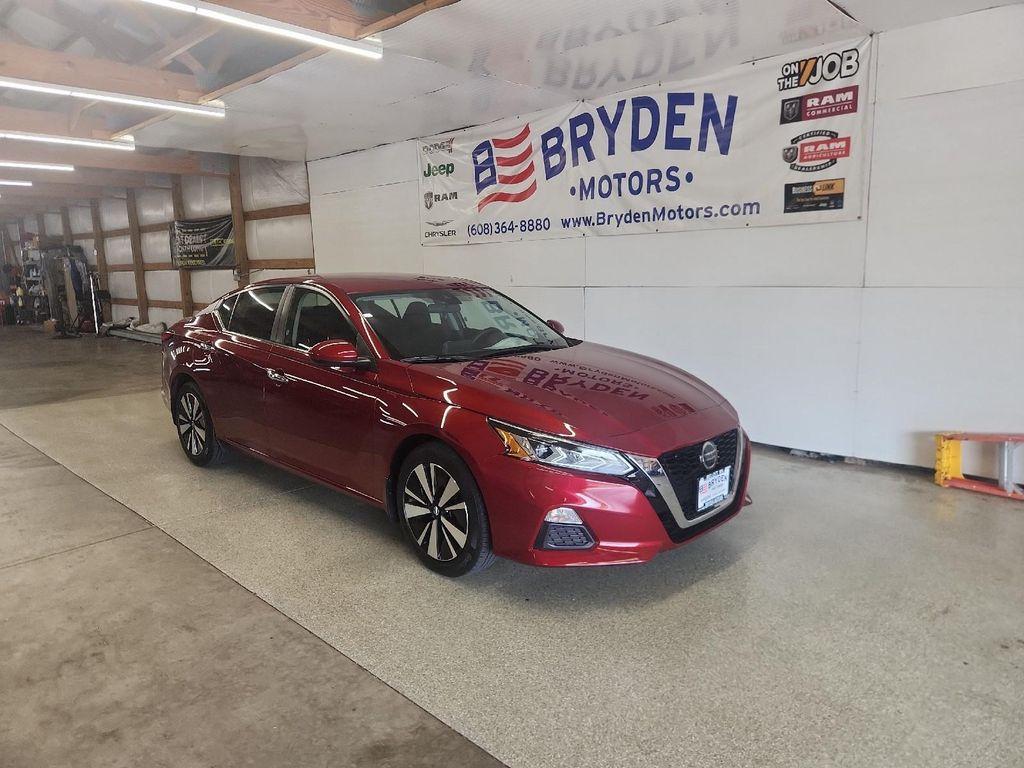 used 2021 Nissan Altima car, priced at $17,987