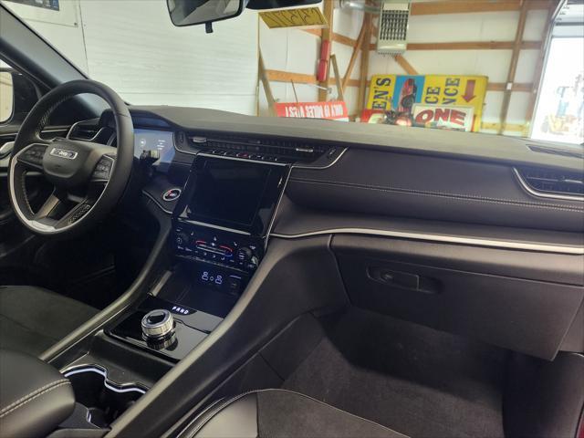 new 2025 Jeep Grand Cherokee car, priced at $44,790