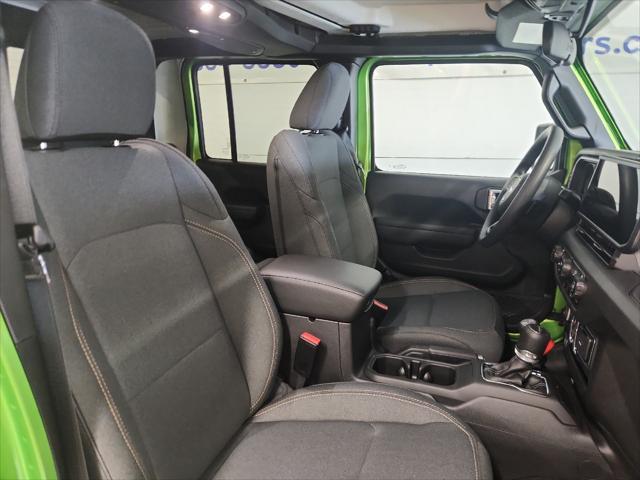 new 2025 Jeep Gladiator car, priced at $42,895