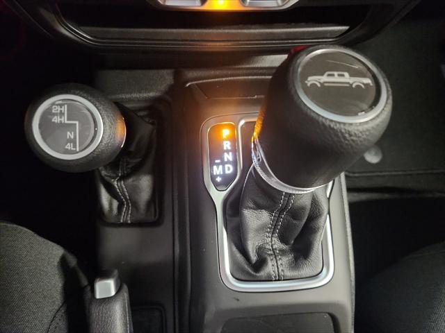 new 2025 Jeep Gladiator car, priced at $42,895