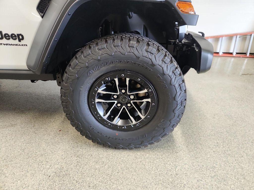 new 2025 Jeep Wrangler car, priced at $56,995