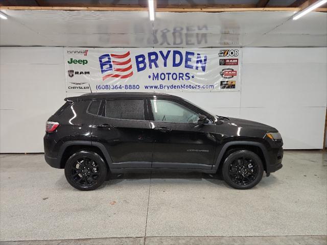 new 2025 Jeep Compass car, priced at $31,990