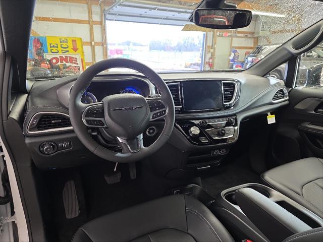 new 2025 Chrysler Pacifica car, priced at $42,055