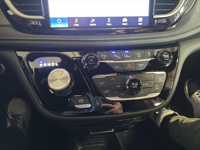 new 2025 Chrysler Pacifica car, priced at $42,055