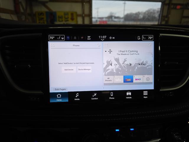 new 2025 Chrysler Pacifica car, priced at $42,055