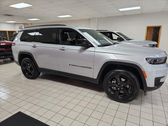 new 2025 Jeep Grand Cherokee L car, priced at $49,675