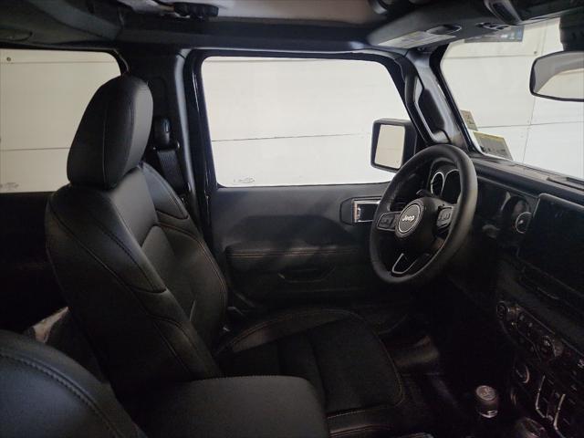 new 2025 Jeep Gladiator car, priced at $47,309