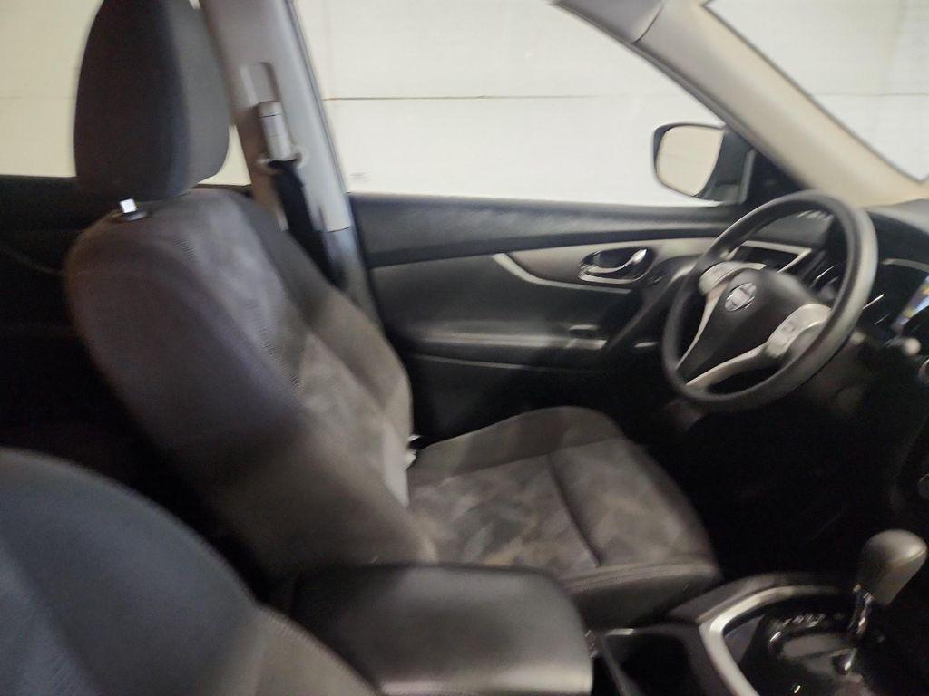 used 2016 Nissan Rogue car, priced at $10,928