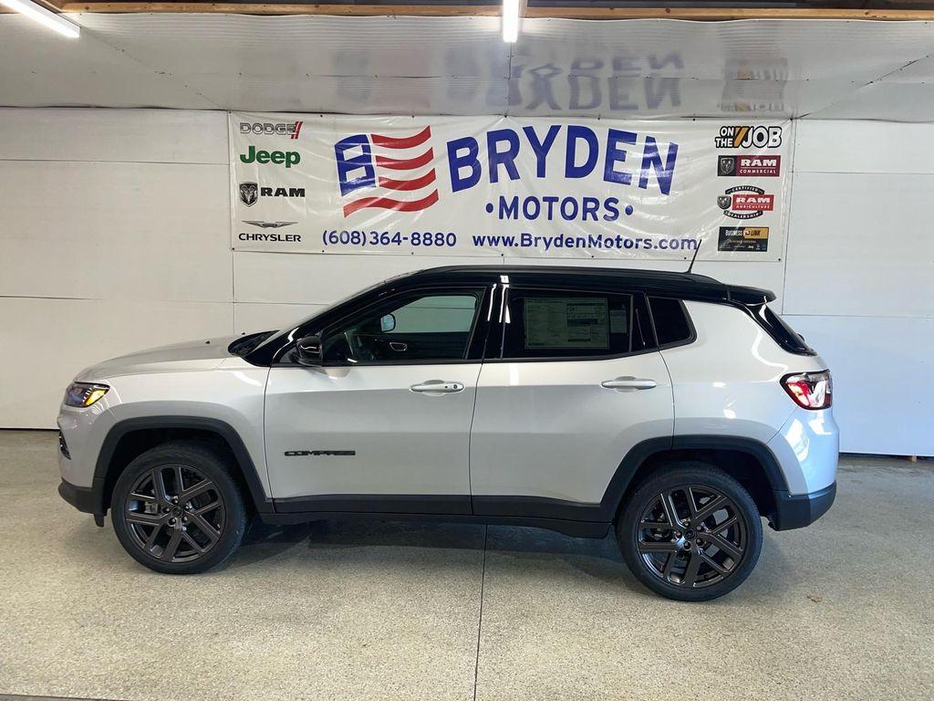 new 2026 Jeep Compass car, priced at $38,390