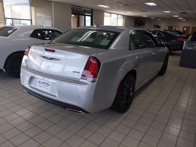 new 2023 Chrysler 300 car, priced at $41,420