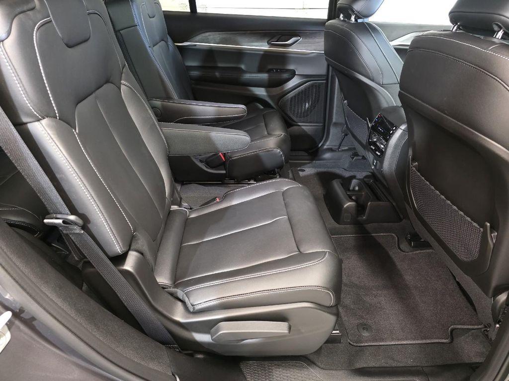 new 2025 Jeep Grand Cherokee L car, priced at $47,956