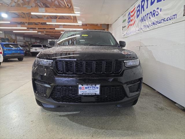 new 2025 Jeep Grand Cherokee car, priced at $44,925
