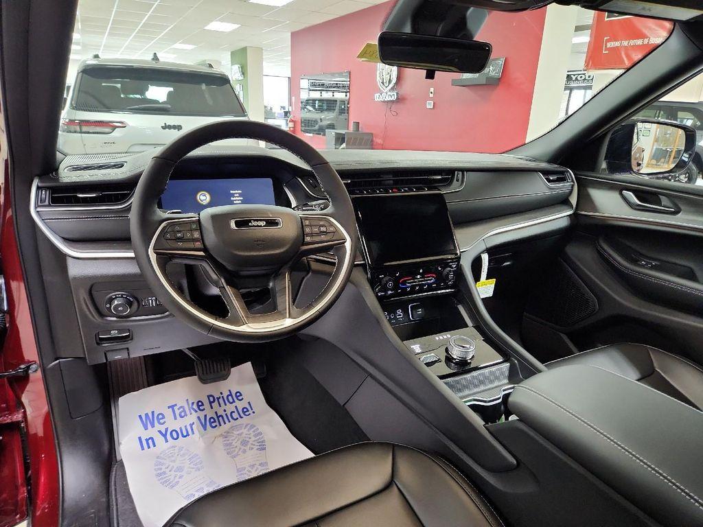 new 2025 Jeep Grand Cherokee L car, priced at $50,844