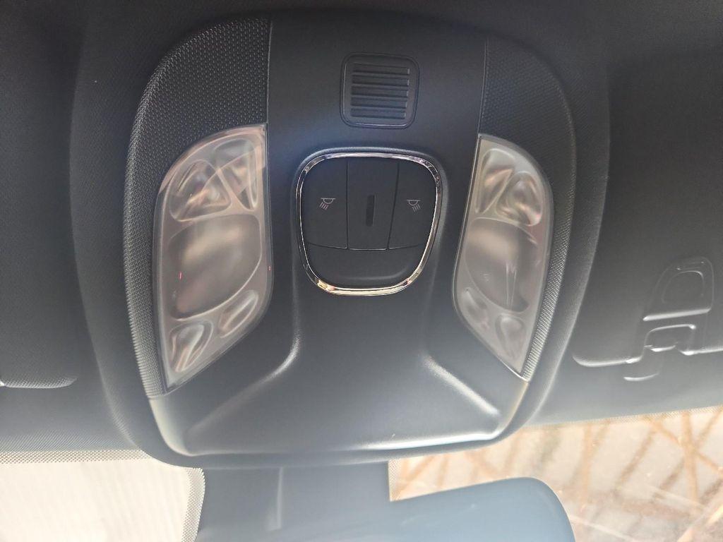 new 2025 Jeep Compass car, priced at $31,725