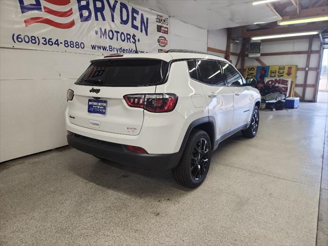 new 2025 Jeep Compass car, priced at $30,692
