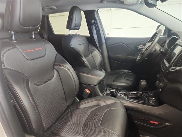 used 2019 Jeep Cherokee car