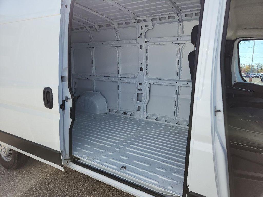 new 2025 Ram ProMaster 2500 car, priced at $47,890