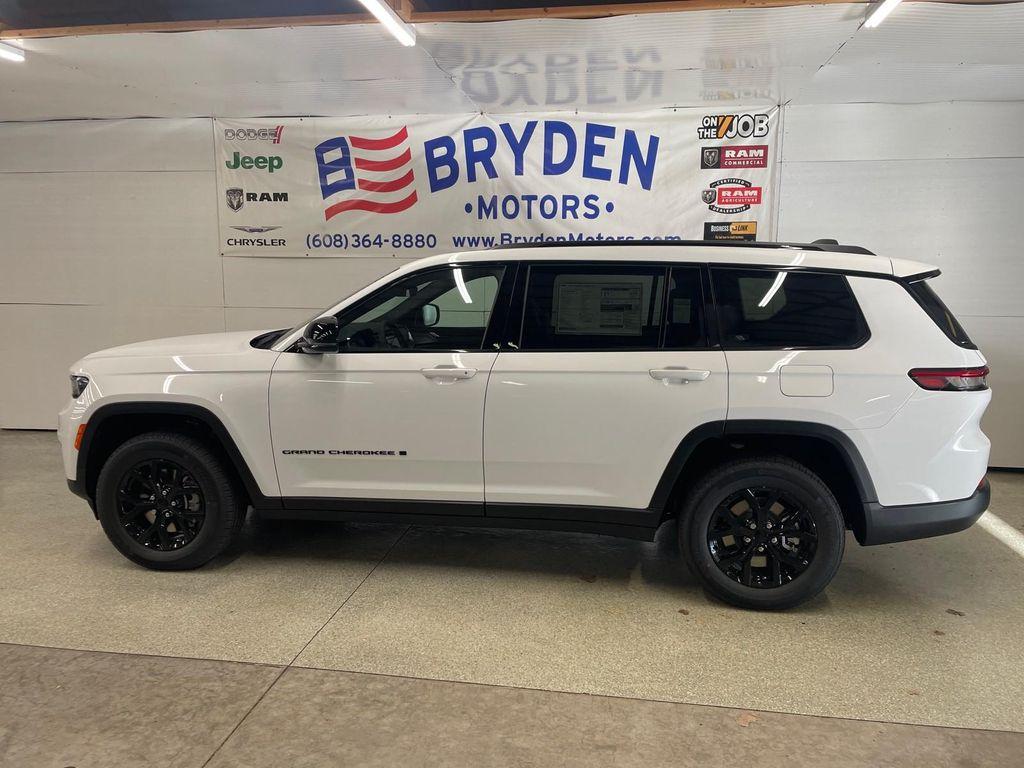 new 2025 Jeep Grand Cherokee L car, priced at $47,527