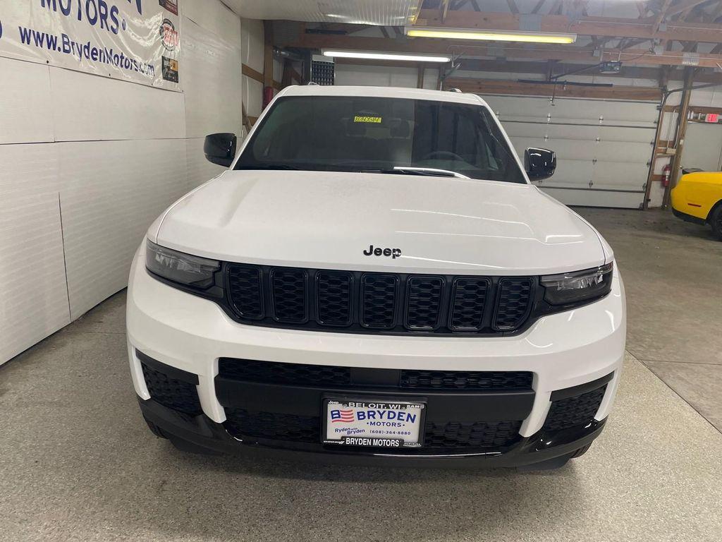 new 2025 Jeep Grand Cherokee L car, priced at $47,527