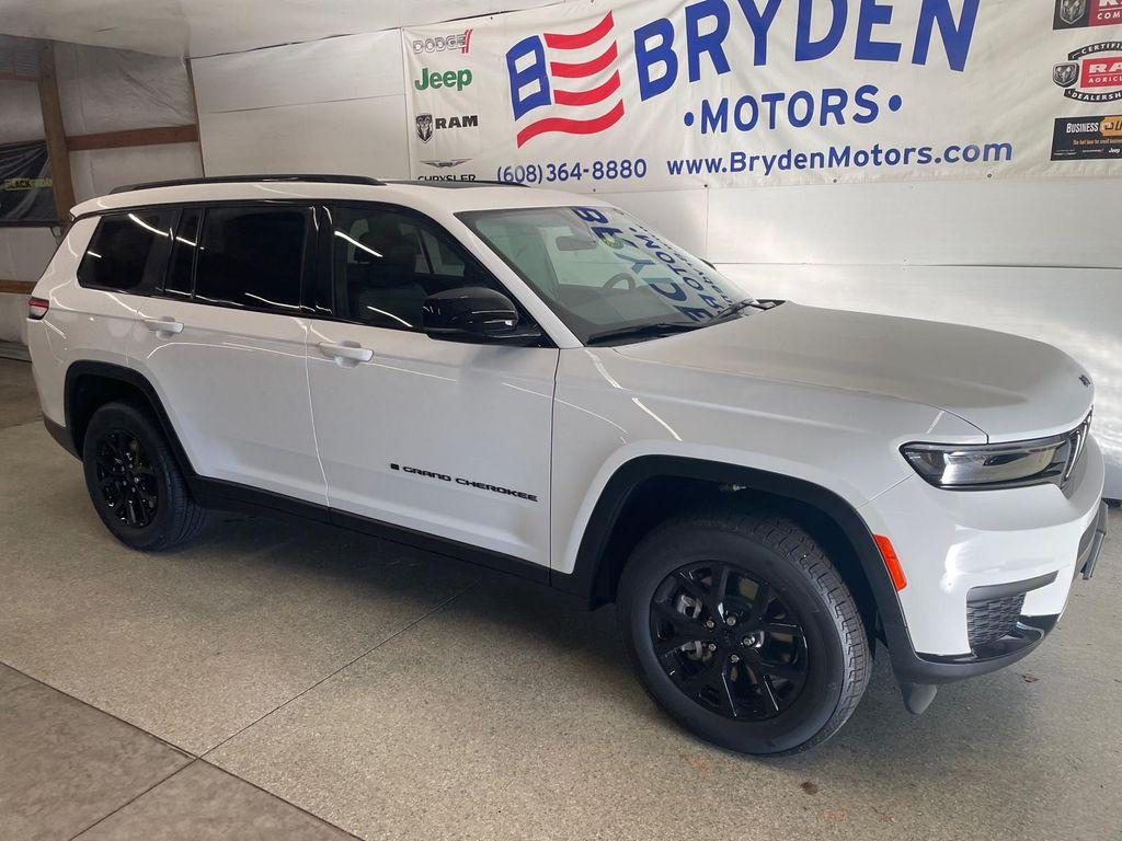 new 2025 Jeep Grand Cherokee L car, priced at $47,527