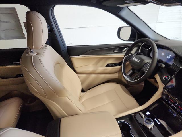 new 2025 Jeep Grand Cherokee L car, priced at $49,839