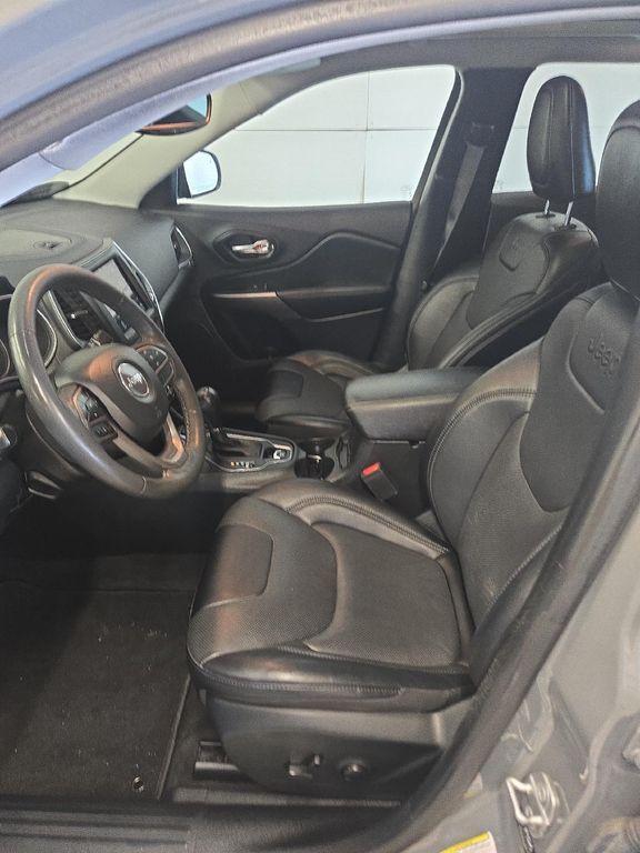 used 2022 Jeep Cherokee car, priced at $25,894