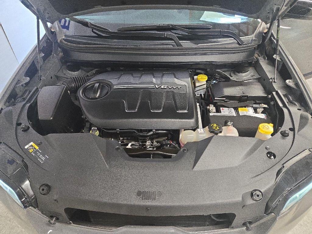 used 2022 Jeep Cherokee car, priced at $25,894
