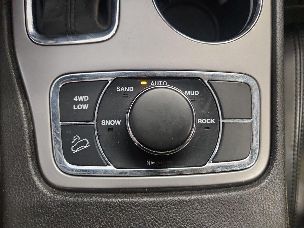 used 2020 Jeep Grand Cherokee car, priced at $24,322