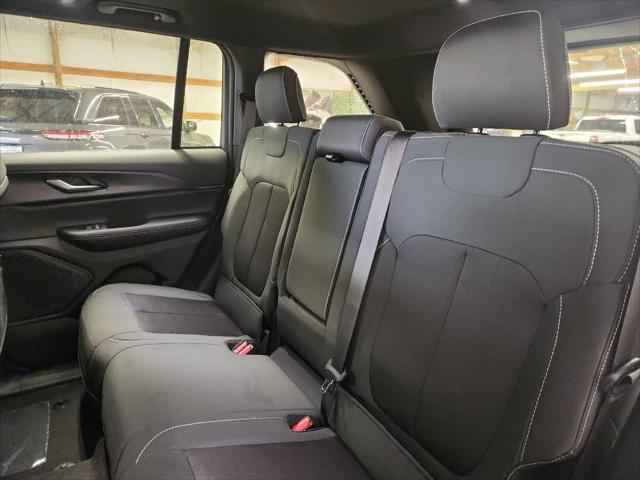 new 2025 Jeep Grand Cherokee car, priced at $42,865