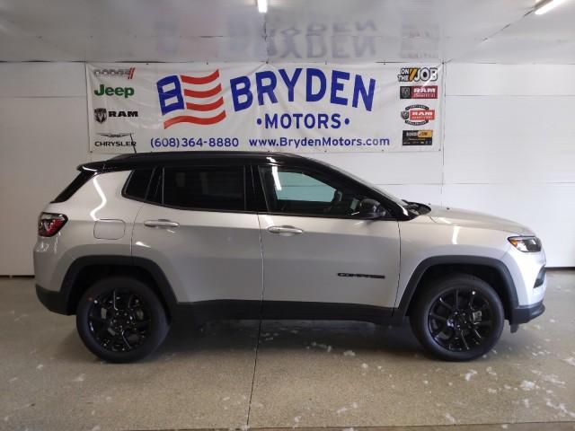 new 2024 Jeep Compass car, priced at $39,790