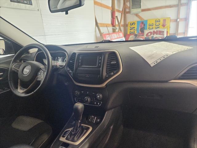 used 2014 Jeep Cherokee car, priced at $11,483