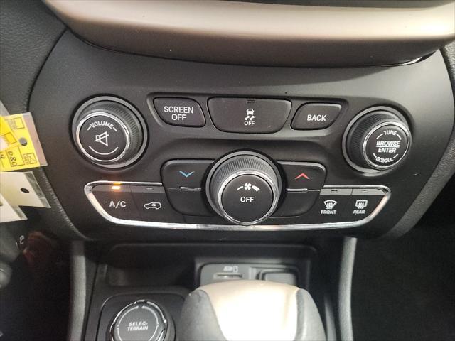 used 2014 Jeep Cherokee car, priced at $11,483
