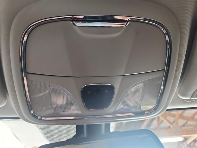 used 2014 Jeep Cherokee car, priced at $11,483