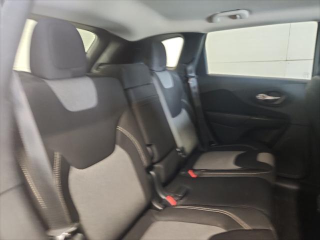 used 2014 Jeep Cherokee car, priced at $11,483