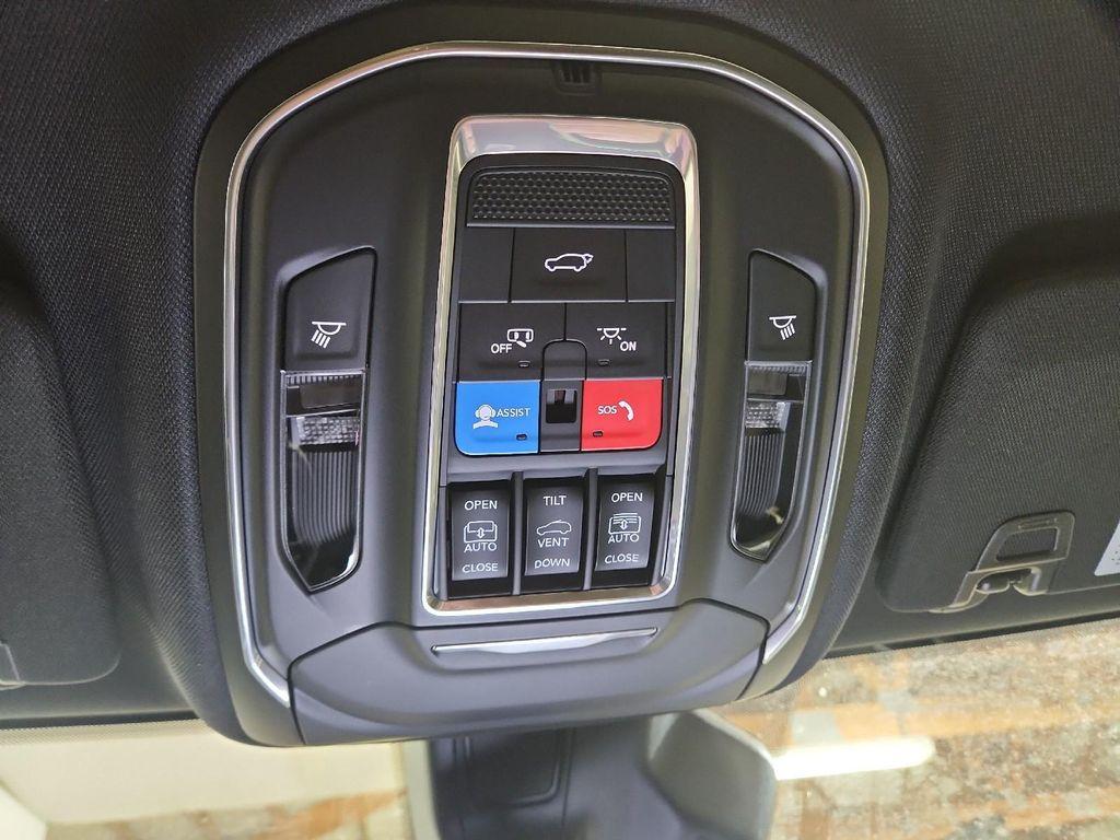 new 2025 Jeep Grand Cherokee L car, priced at $50,195