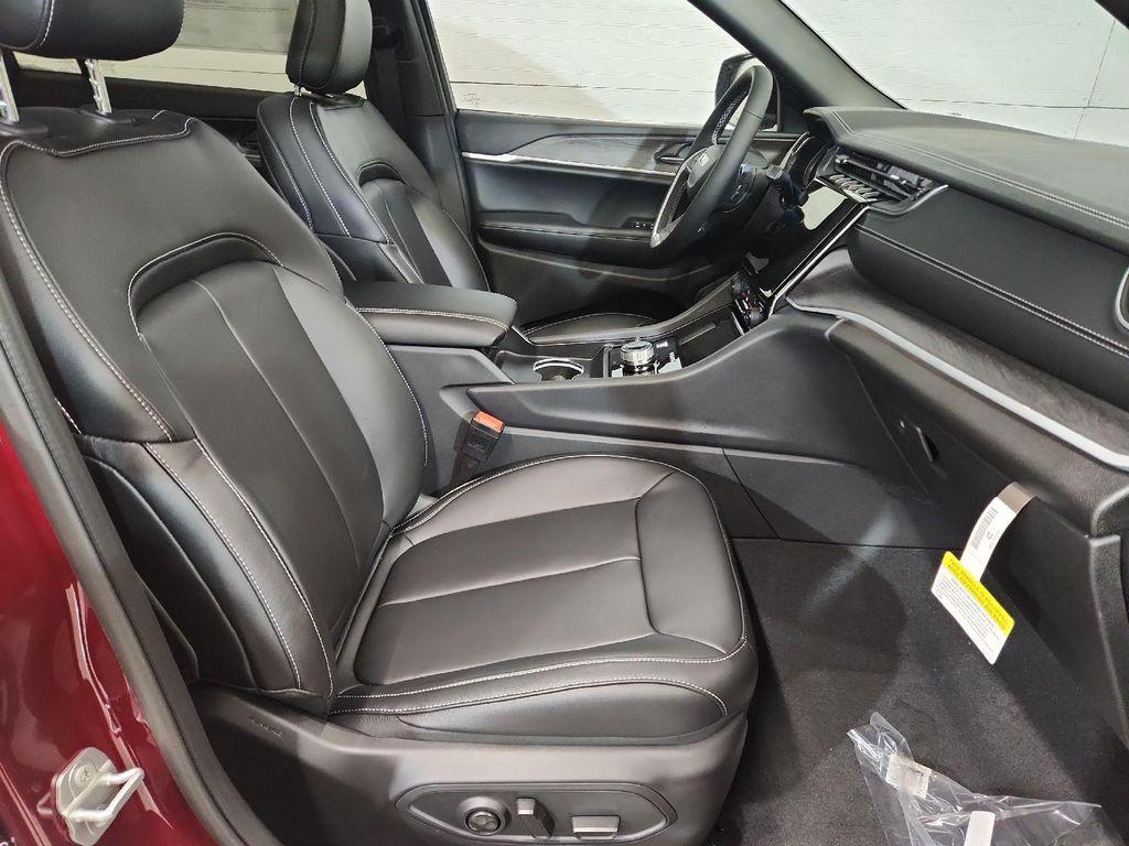 new 2025 Jeep Grand Cherokee L car, priced at $50,195