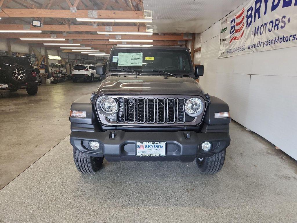 new 2025 Jeep Wrangler car, priced at $48,990