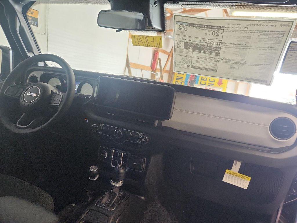 new 2025 Jeep Wrangler car, priced at $48,990