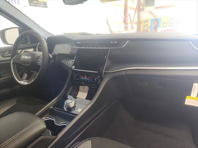 new 2025 Jeep Grand Cherokee L car, priced at $47,441