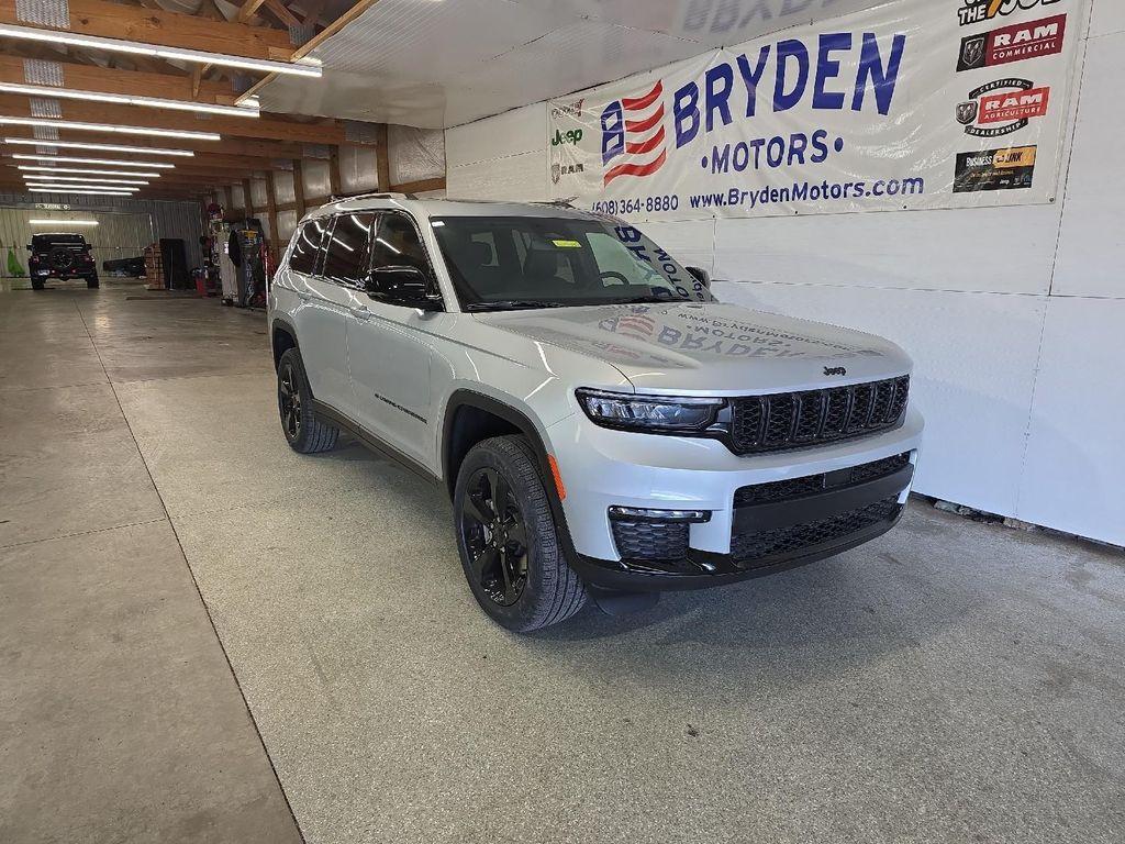 new 2025 Jeep Grand Cherokee L car, priced at $50,844
