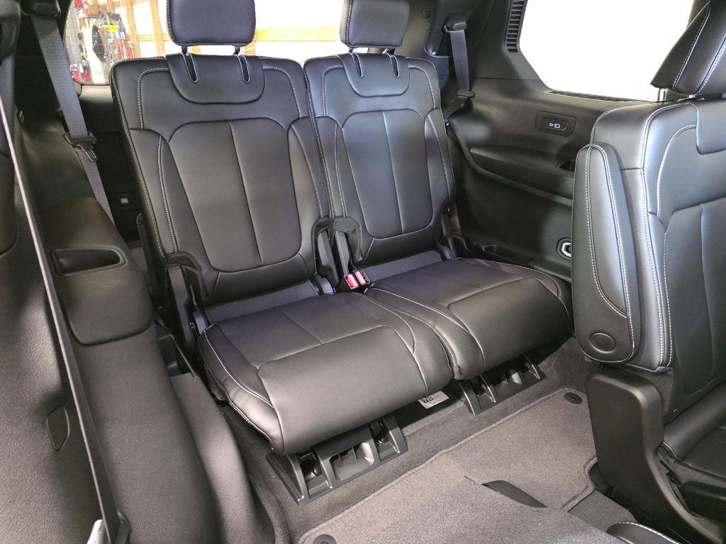 new 2025 Jeep Grand Cherokee L car, priced at $50,844