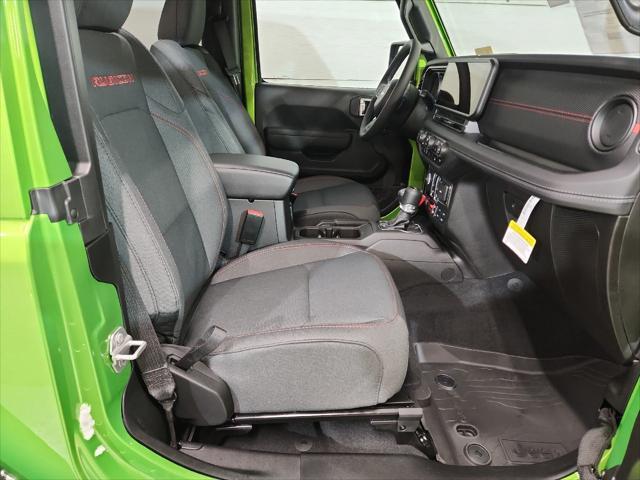 new 2025 Jeep Wrangler car, priced at $54,997