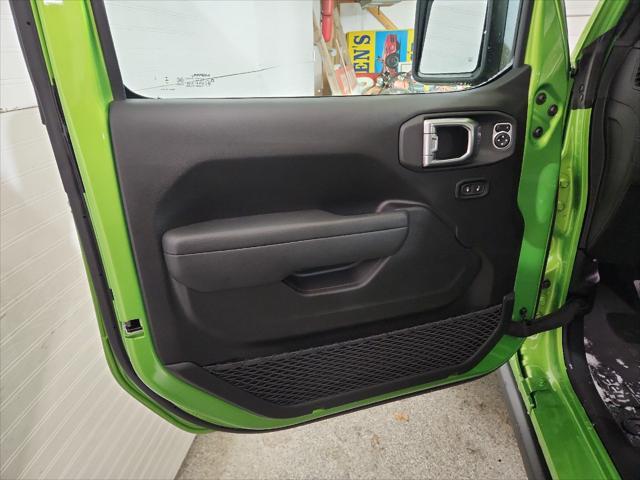 new 2025 Jeep Wrangler car, priced at $54,997