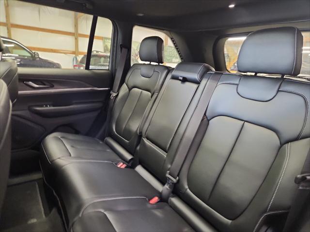 new 2025 Jeep Grand Cherokee car, priced at $50,190