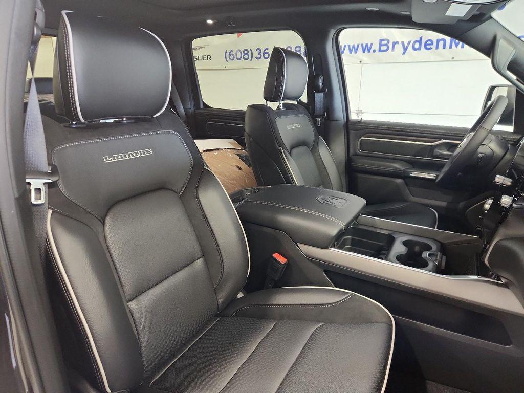 new 2025 Ram 1500 car, priced at $71,396