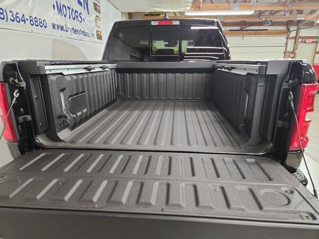 new 2025 Ram 1500 car, priced at $67,648
