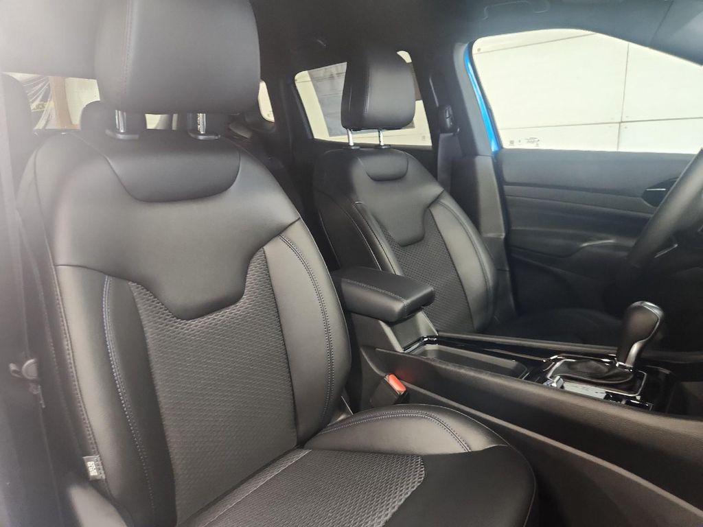 new 2025 Jeep Compass car, priced at $31,725