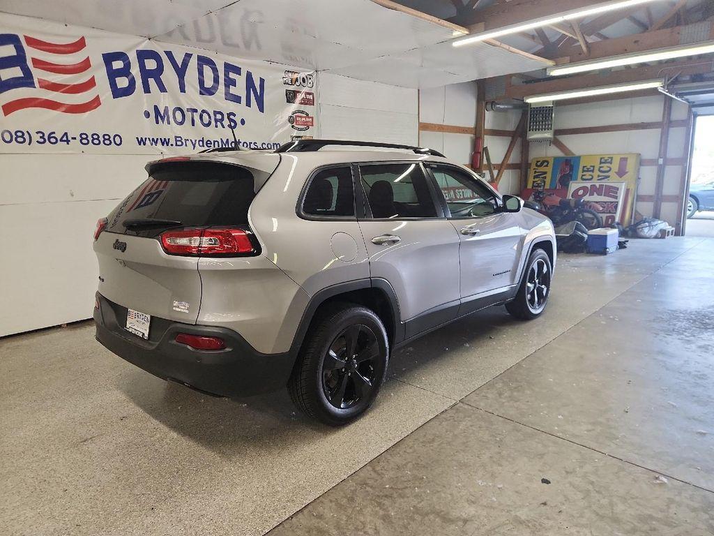 used 2018 Jeep Cherokee car, priced at $20,376