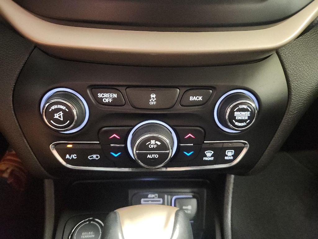 used 2018 Jeep Cherokee car, priced at $20,376
